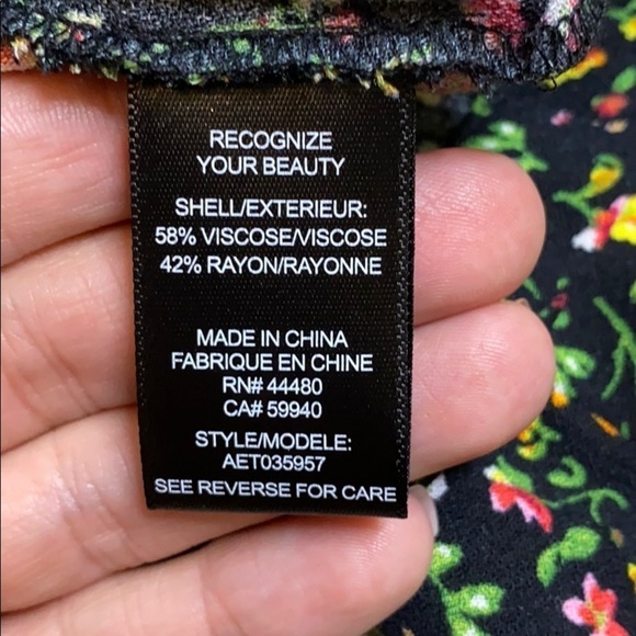 AFRM NEW Floral Print Puff Sleeve Crop Blouse M - Picture 7 of 11